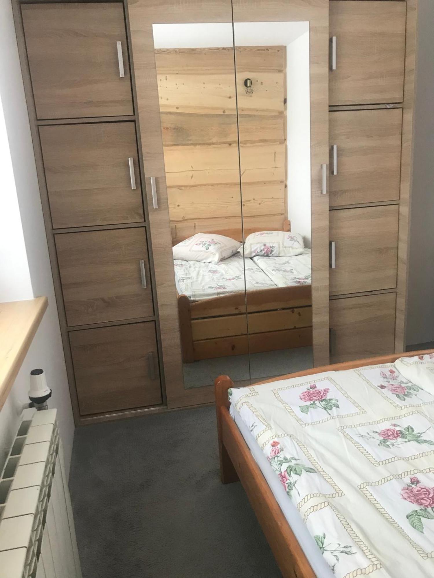 Pokoje U Tosi I Czesia Gliczarow Luaran gambar